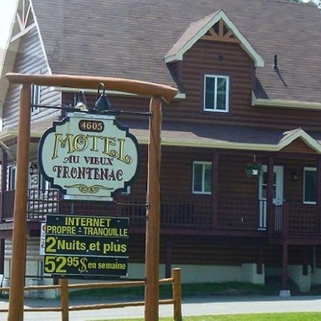 Motel Au Vieux Frontenac เธทฟอร์ด ไมนส์ ภายนอก รูปภาพ
