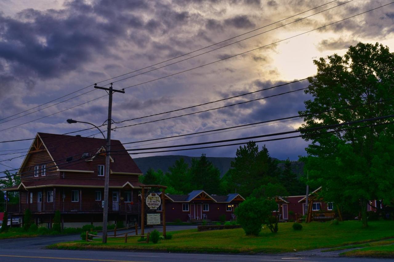 Motel Au Vieux Frontenac เธทฟอร์ด ไมนส์ ภายนอก รูปภาพ